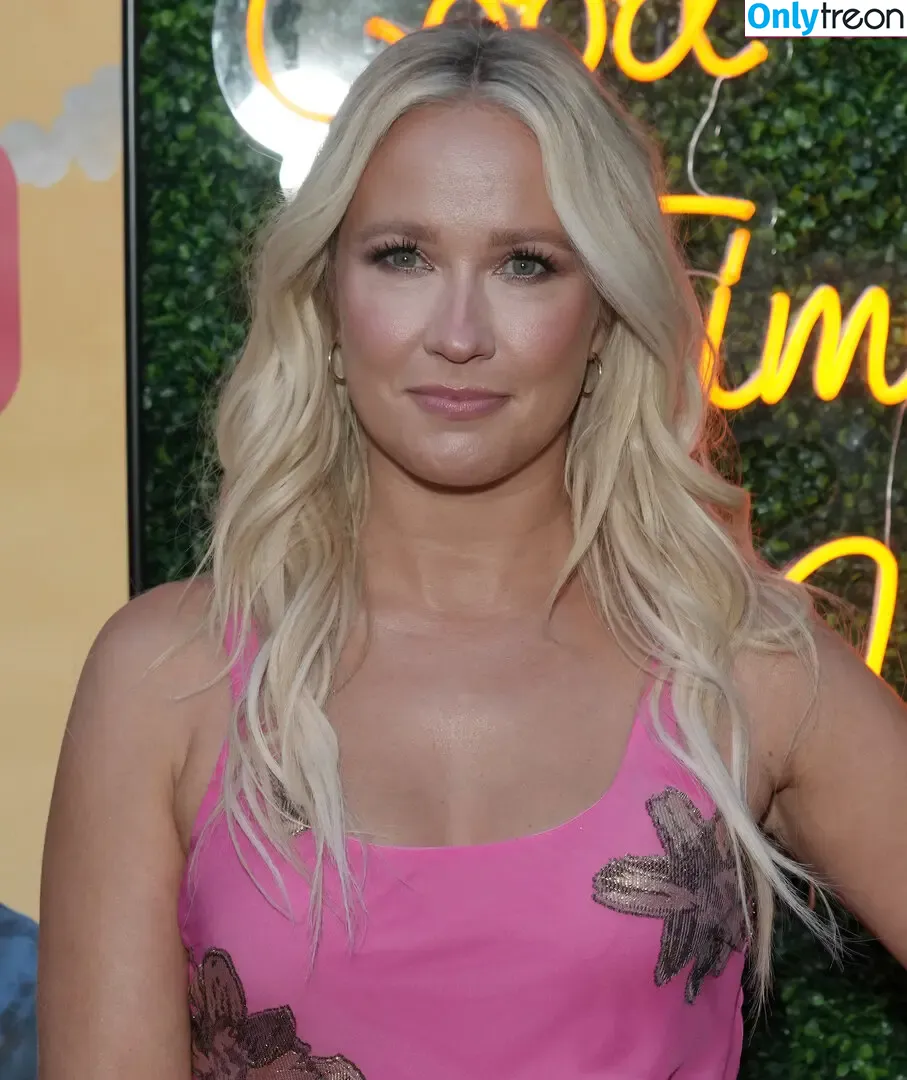 Anna Camp nude photo #0107 (therealannacamp)