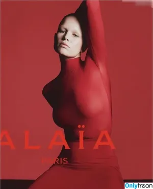 Anna Ewers / annaewers nude photo #0071