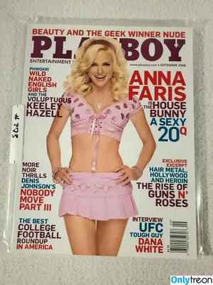 Anna Faris / annafaris nude photo #0168