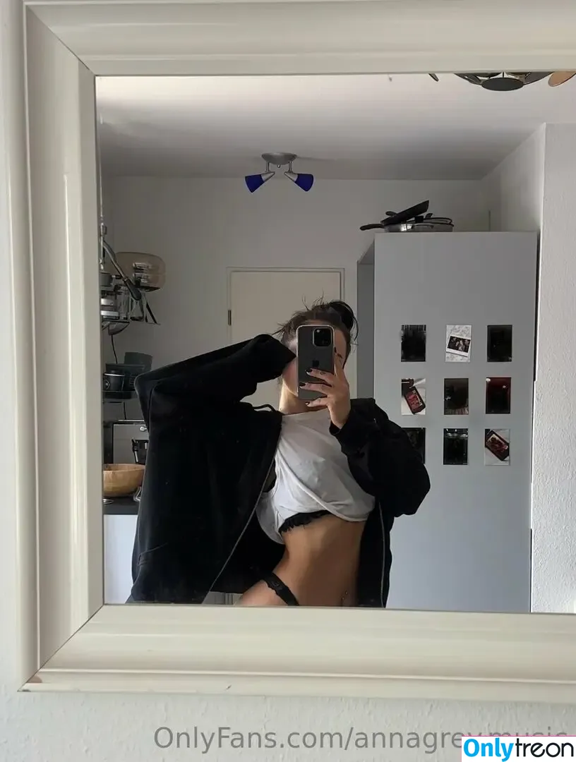 Anna Grey nude photo #0017 (annagrey.music)