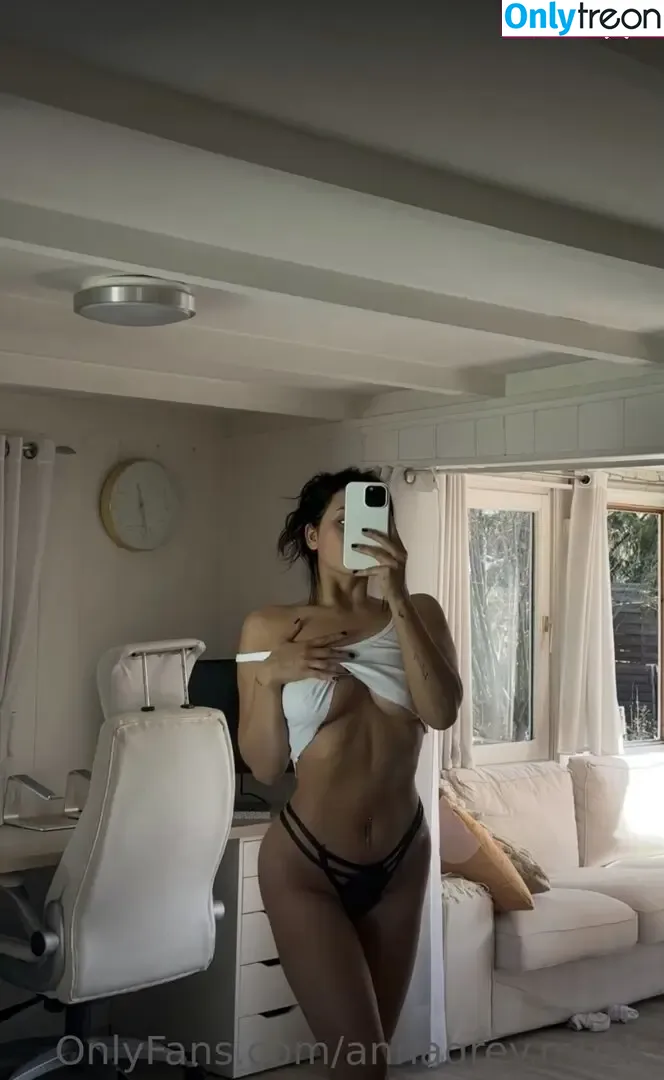 Anna Grey nude photo #0025 (annagrey.music)