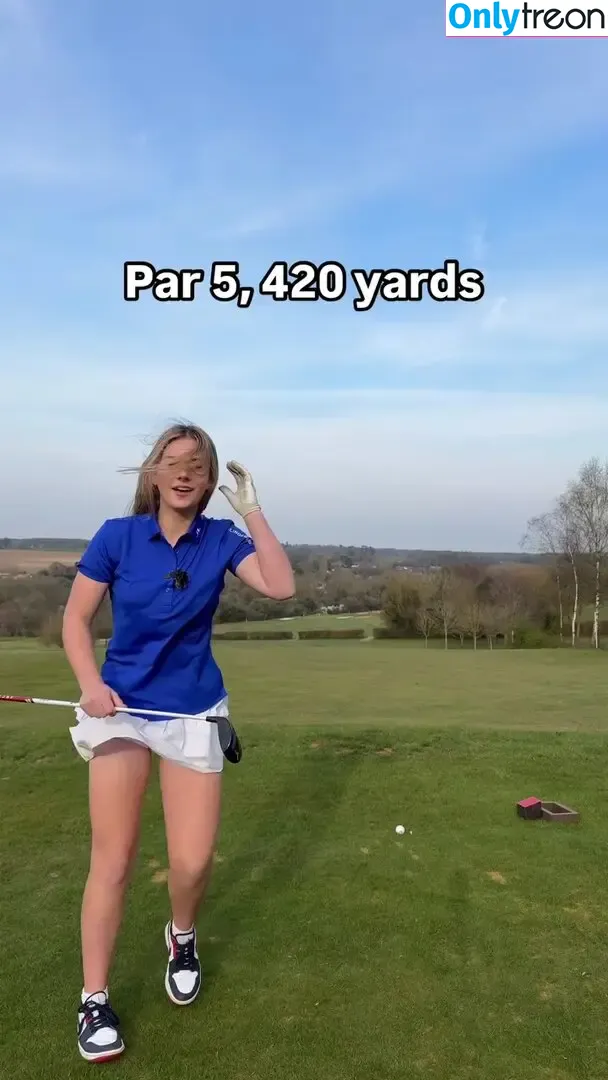 Anna Halliday nude photo #0030 (Golf with Anna / golfwithanna)