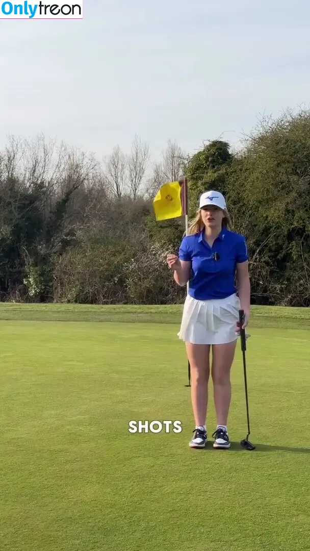 Anna Halliday nude photo #0031 (Golf with Anna / golfwithanna)