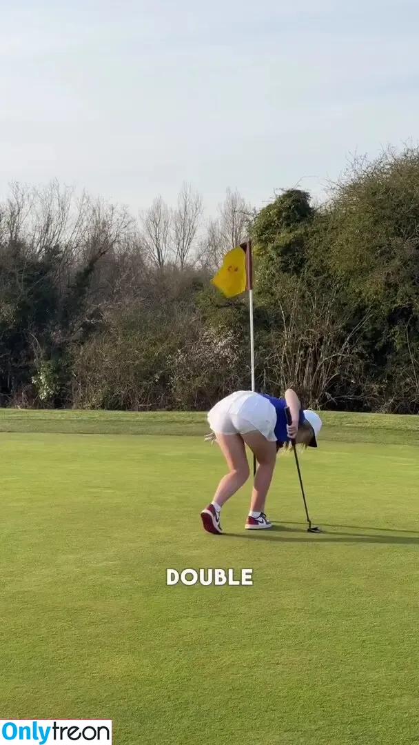 Anna Halliday nude photo #0033 (Golf with Anna / golfwithanna)
