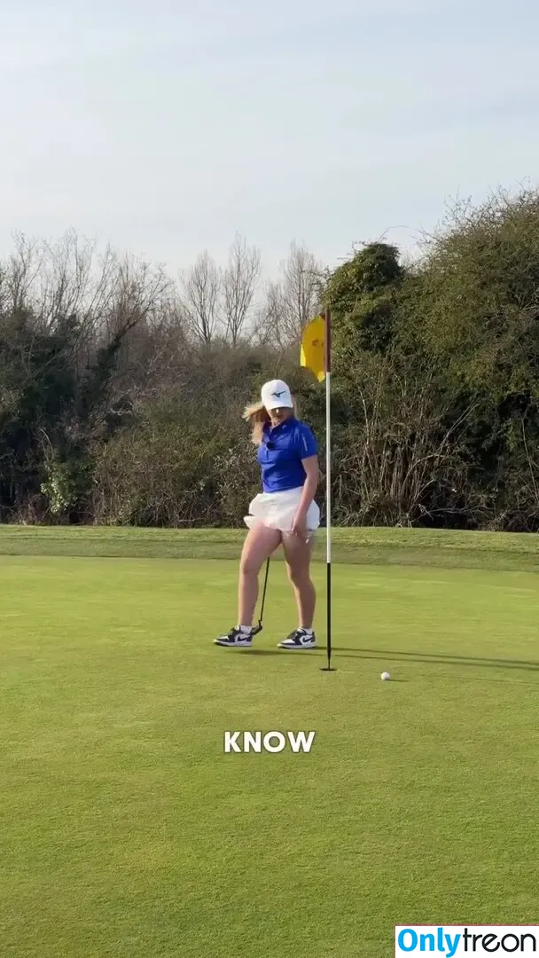 Anna Halliday nude photo #0039 (Golf with Anna / golfwithanna)
