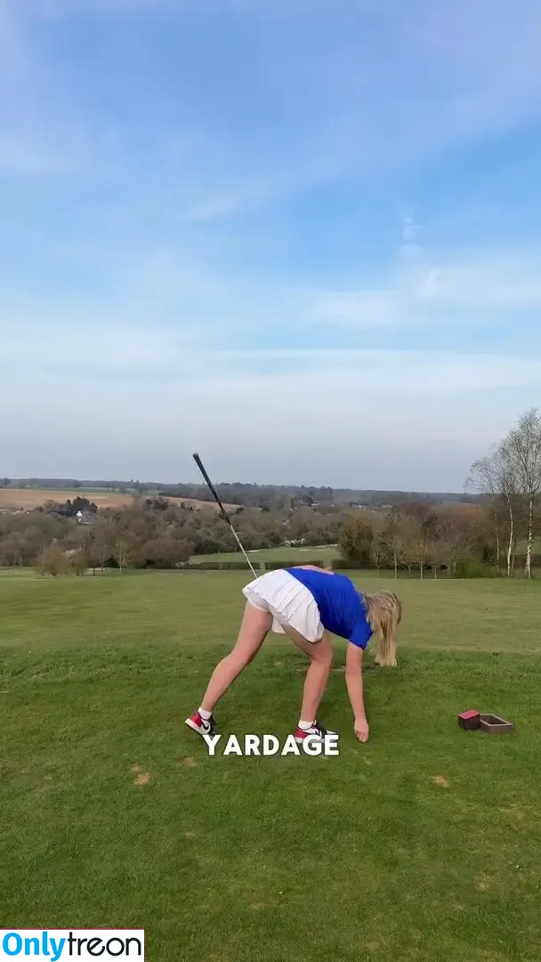 Anna Halliday nude photo #0043 (Golf with Anna / golfwithanna)