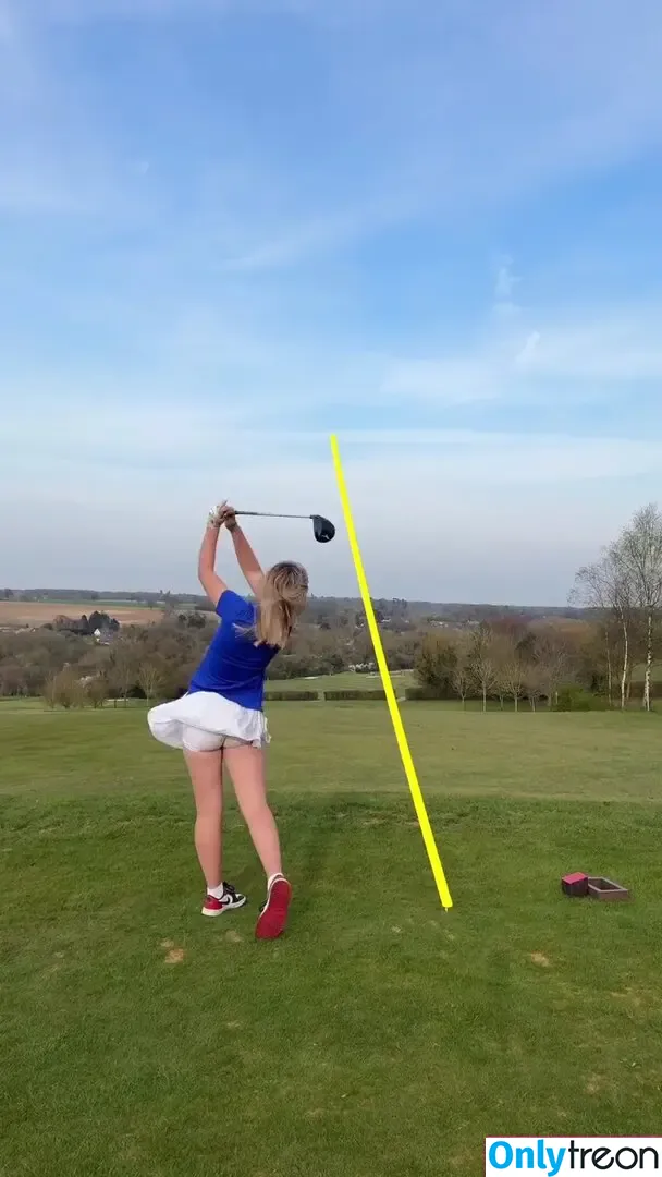 Anna Halliday nude photo #0045 (Golf with Anna / golfwithanna)