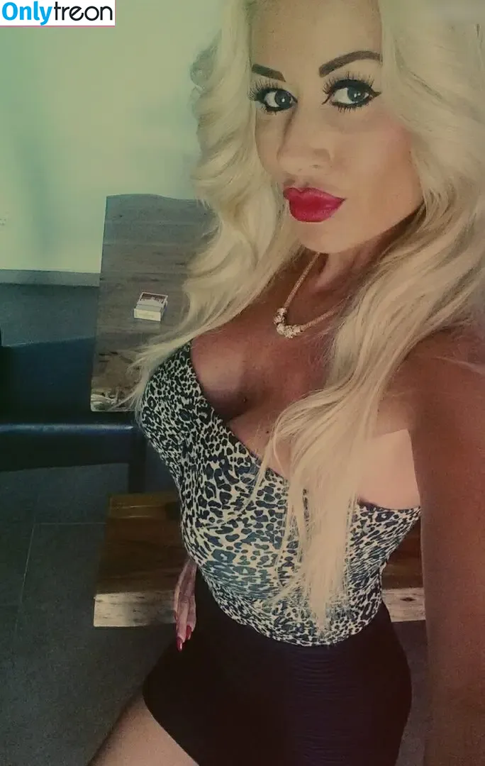 Anna Katharina nude photo #0019 (akatharinav)