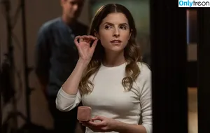 Anna Kendrick / AnnaKendrick47 nude photo #0237