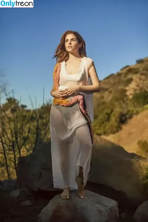 Anna Kendrick / AnnaKendrick47 nude photo #0300