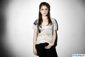 Anna Kendrick / AnnaKendrick47 nude photo #0339