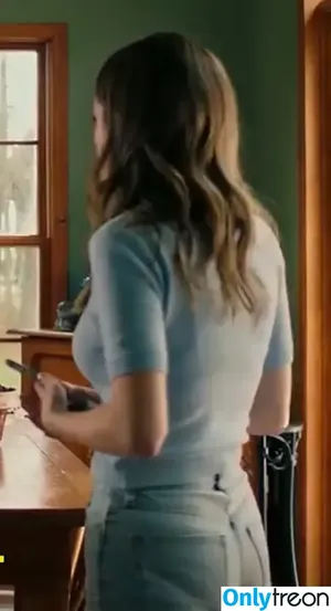 Anna Kendrick / AnnaKendrick47 nude photo #0445