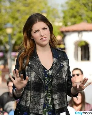 Anna Kendrick / AnnaKendrick47 nude photo #0856