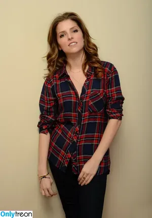 Anna Kendrick / AnnaKendrick47 nude photo #0942