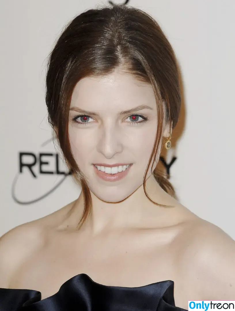 Anna Kendrick nude photo #0176 (AnnaKendrick47)