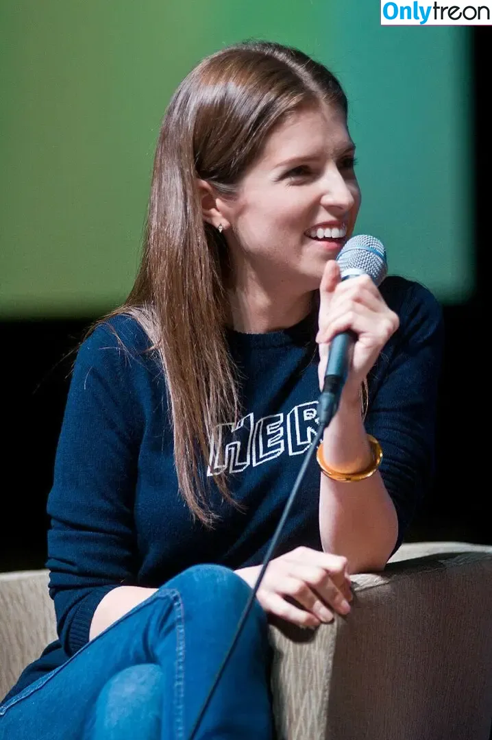 Anna Kendrick nude photo #0646 (AnnaKendrick47)