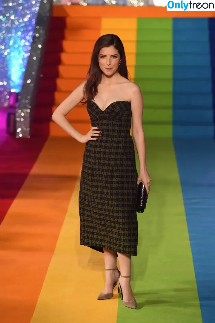 Anna Kendrick nude photo #0723 (AnnaKendrick47)