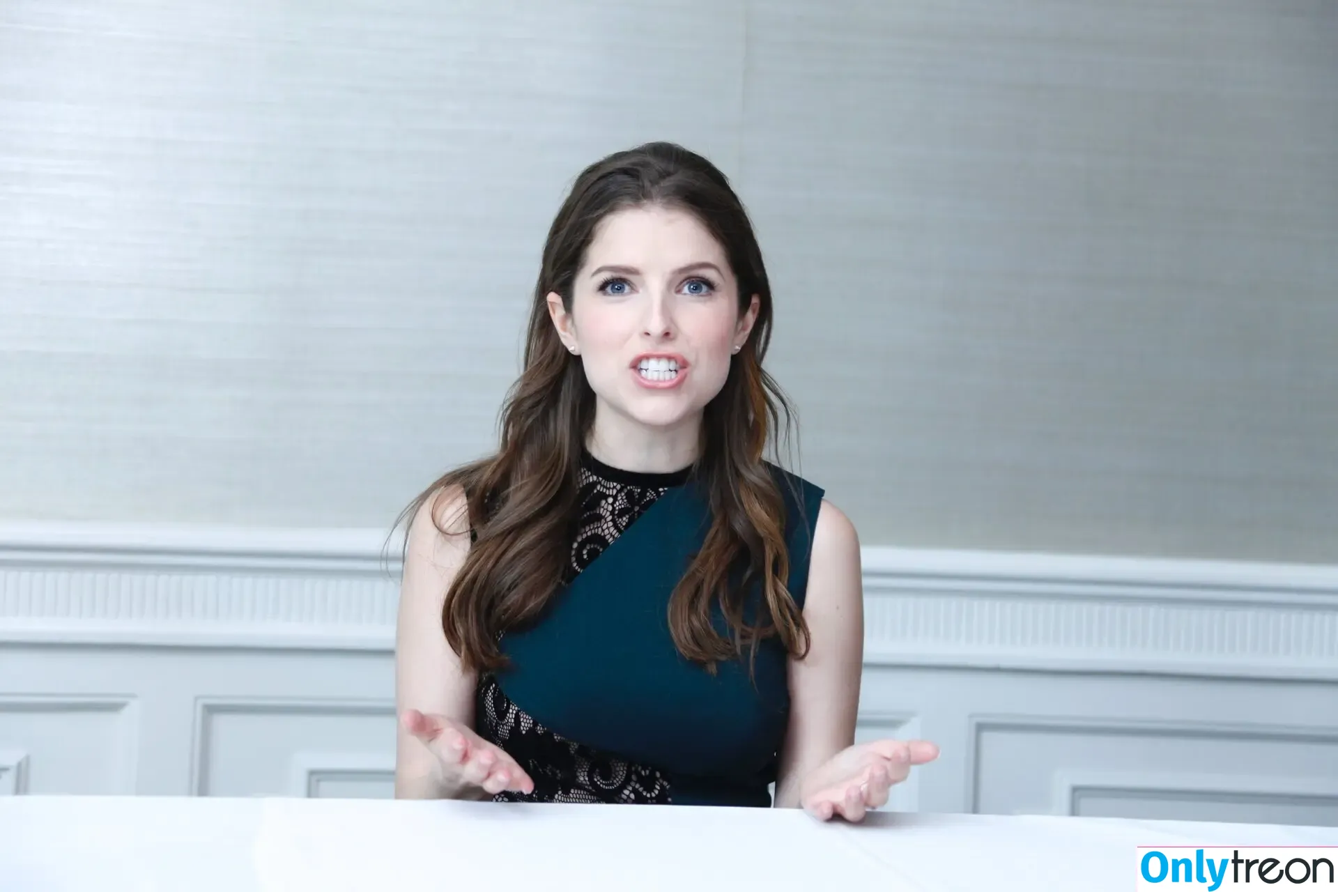 Anna Kendrick nude photo #0750 (AnnaKendrick47)
