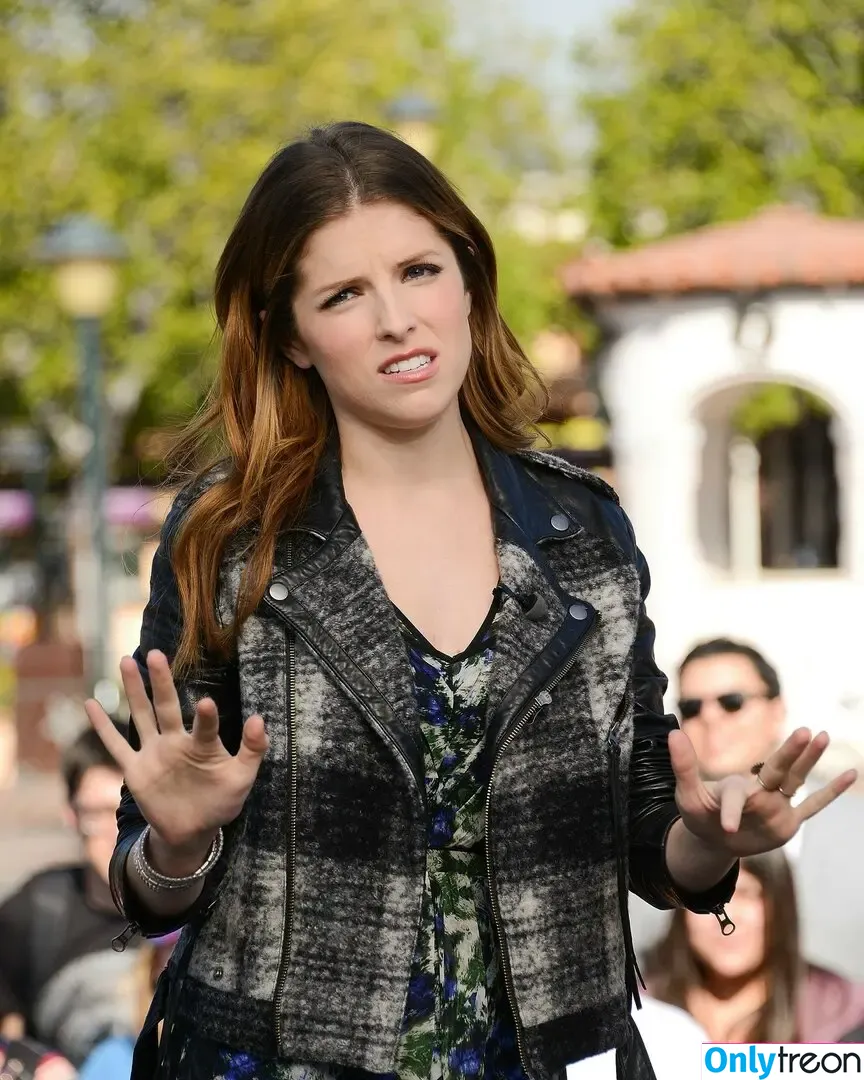 Anna Kendrick nude photo #0856 (AnnaKendrick47)