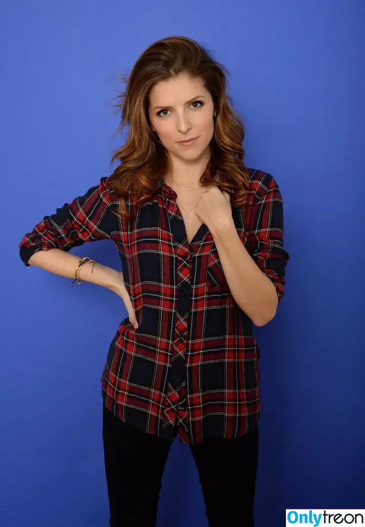 Anna Kendrick nude photo #0925 (AnnaKendrick47)