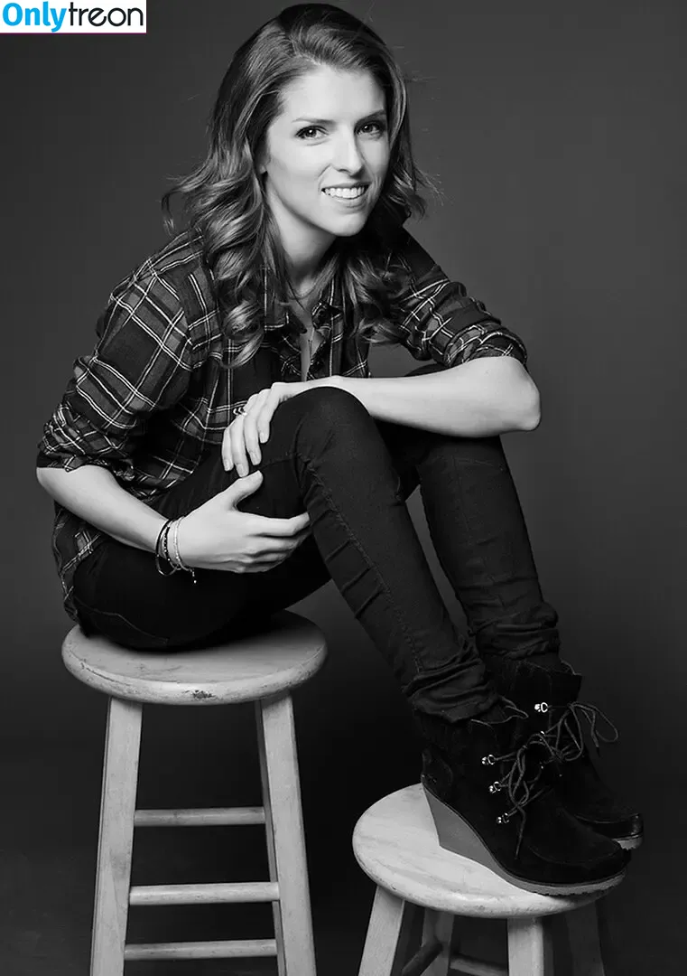 Anna Kendrick nude photo #0939 (AnnaKendrick47)