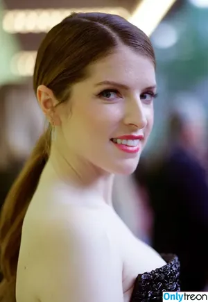 Anna Kendrick / AnnaKendrick47 nude photo #1059