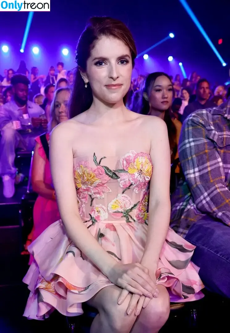 Anna Kendrick nude photo #1526 (AnnaKendrick47)