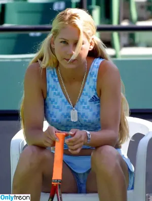 Anna Kournikova / annakournikova nude photo #0402