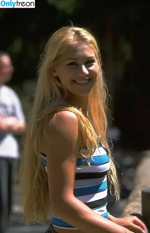 Anna Kournikova / annakournikova nude photo #0412