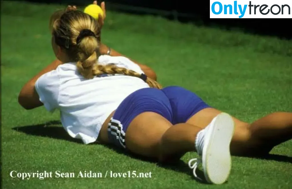 Anna Kournikova nude photo #0356 (annakournikova)