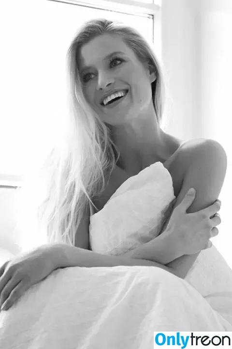 Anna Maria Kagerer nude photo #0072 (Anna Maria Kagerer)