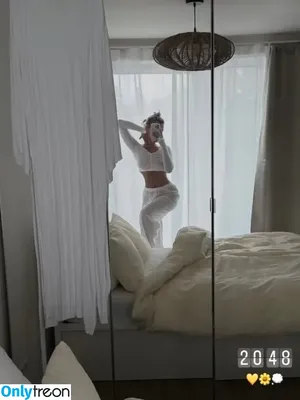 Anna Maria Schimanski / mariavschimanski nude photo #0300