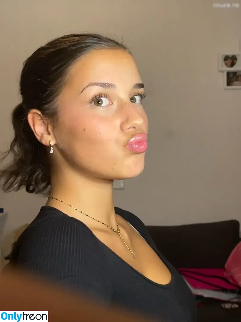 Anna Pinna nude photo #0030 (anna_.pinna)
