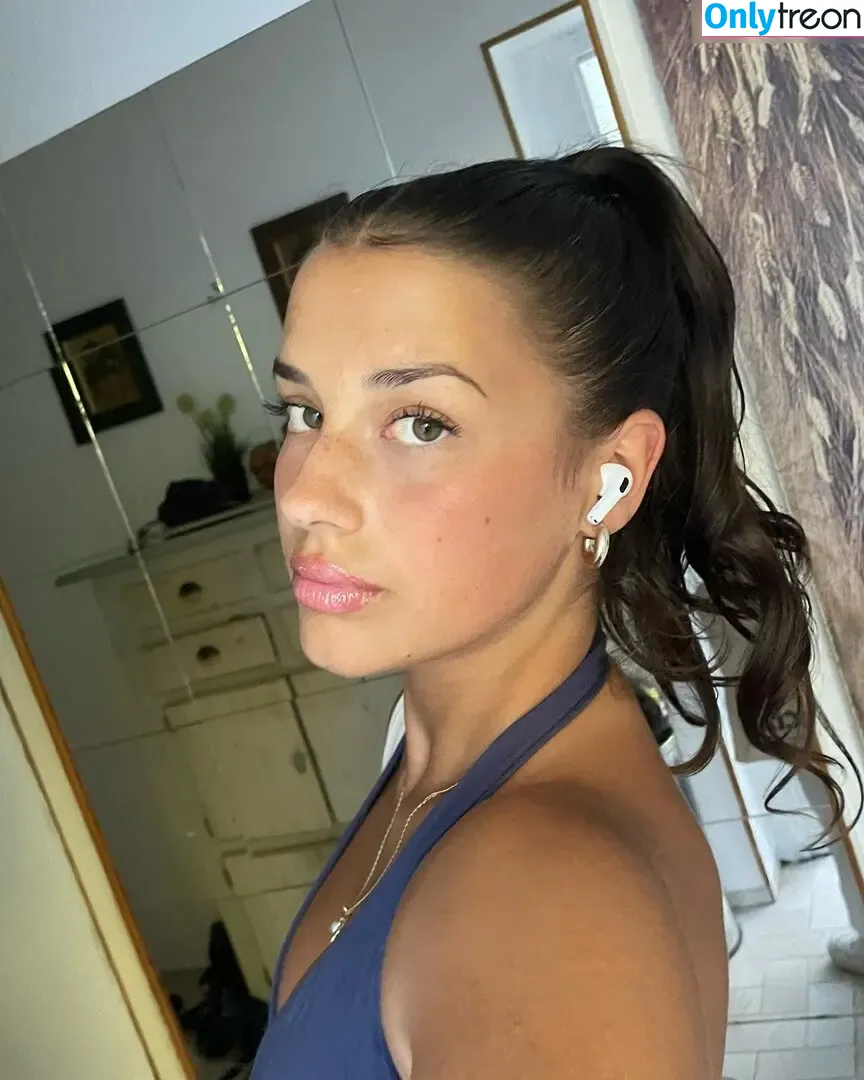 Anna Pinna nude photo #0056 (anna_.pinna)