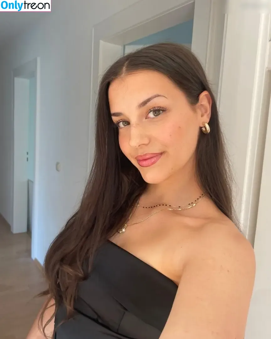 Anna Pinna nude photo #0079 (anna_.pinna)