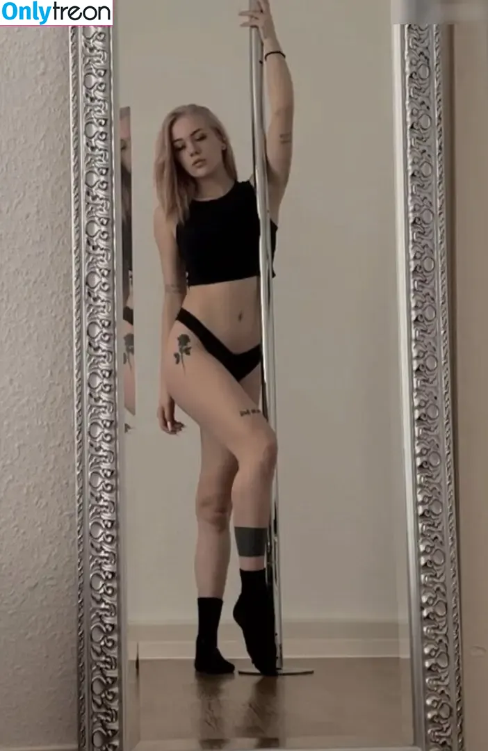 Anna.Sebevedomy nude photo #0001 (alena.gner)