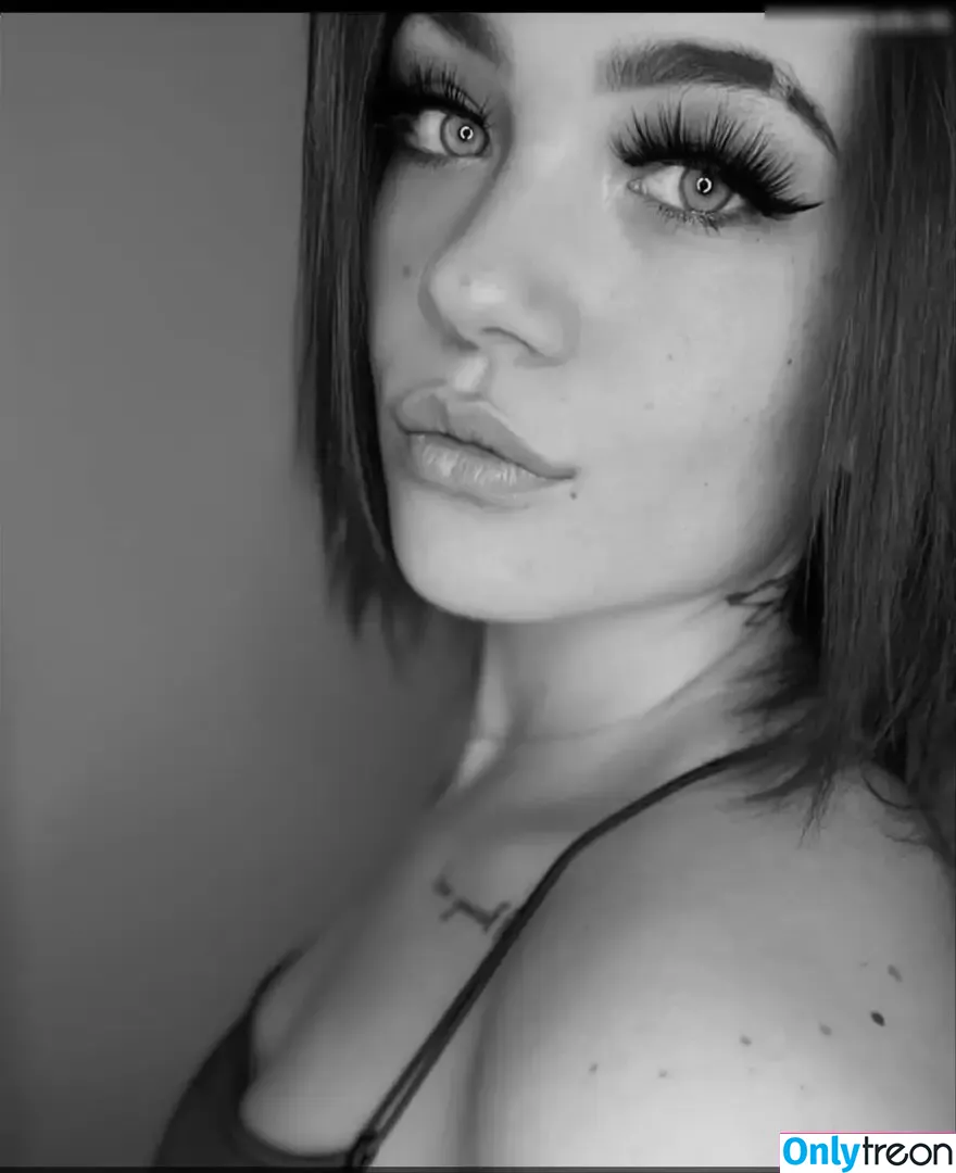 Anna.Sebevedomy nude photo #0049 (alena.gner)