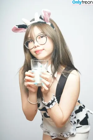 annababy / annaababyy nude photo #0110