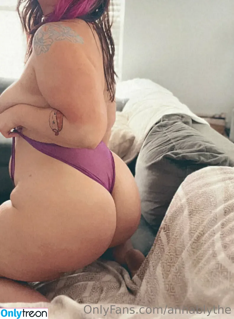 annablythe nude photo #0013 (anna.blythe)
