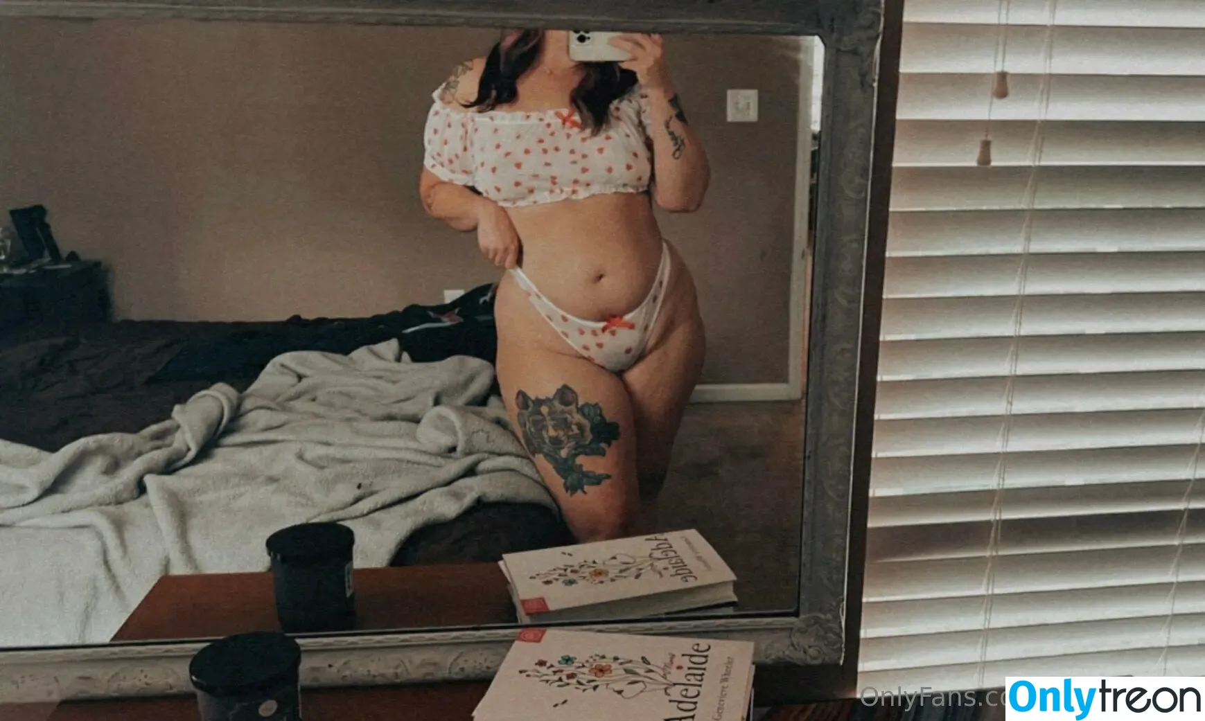 annablythe nude photo #0022 (anna.blythe)