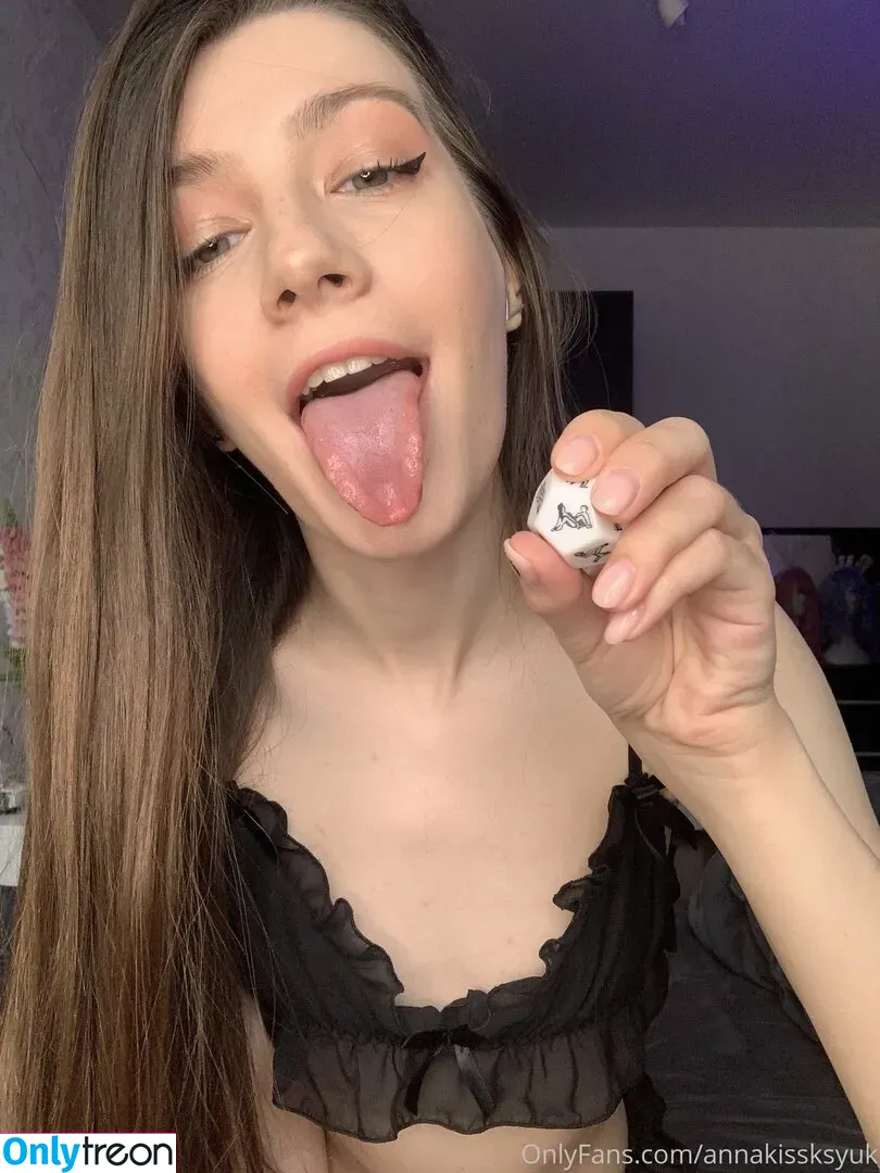 Annakissksyuk nude photo #0092 (Annakissksyuk)