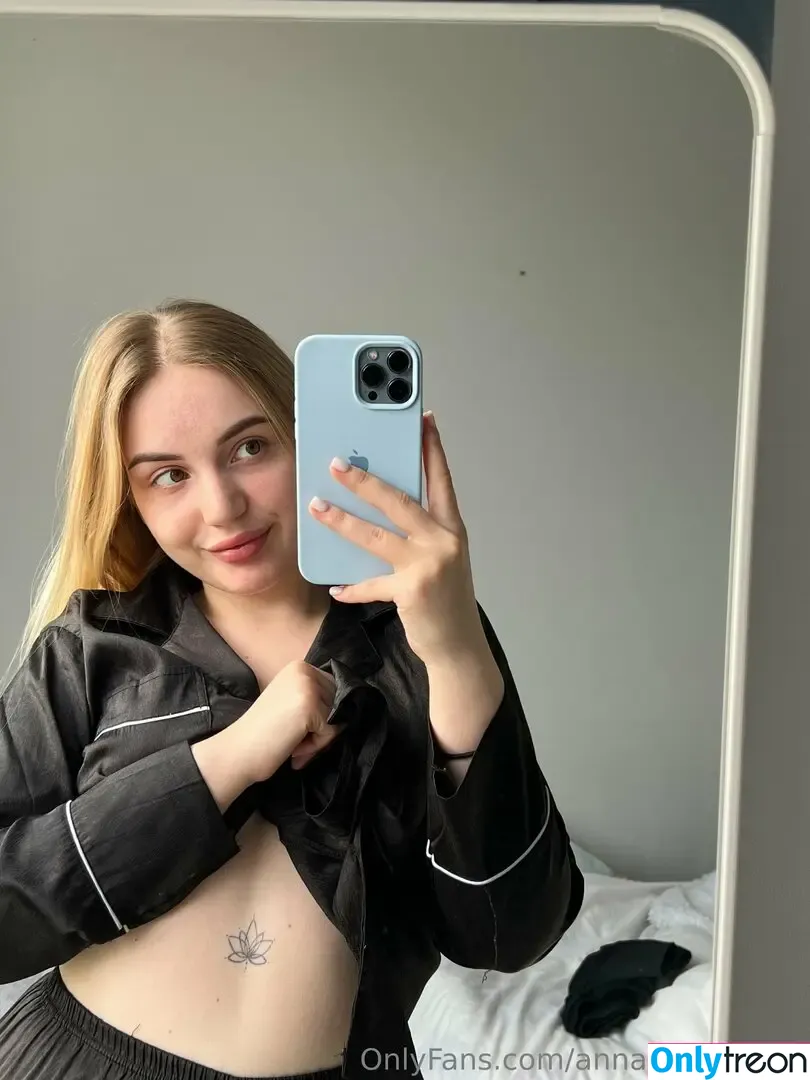 annaofmontana nude photo #0025 (annaofmontana)