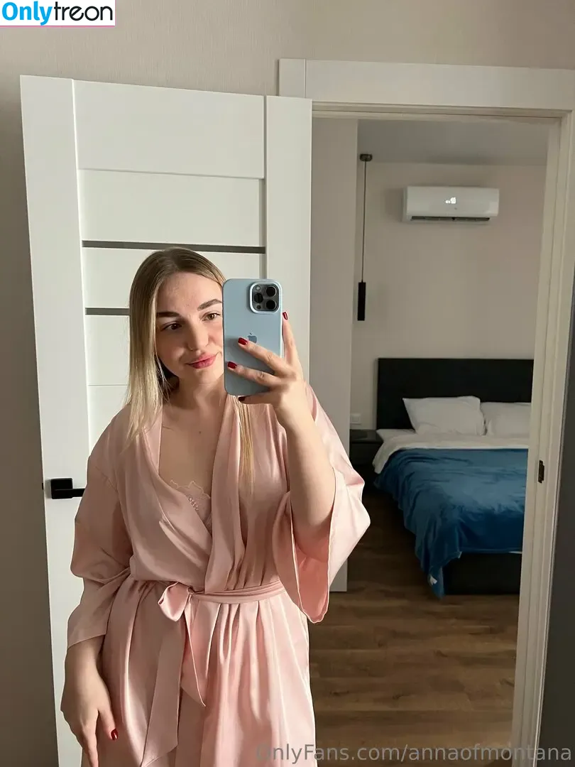 annaofmontana nude photo #0042 (annaofmontana)