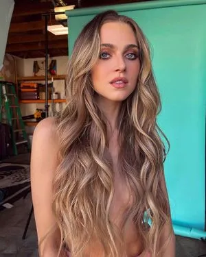 Anne Winters / anna_winters / annewinters nude photo #0002