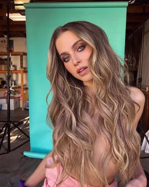 Anne Winters / anna_winters / annewinters nude photo #0003