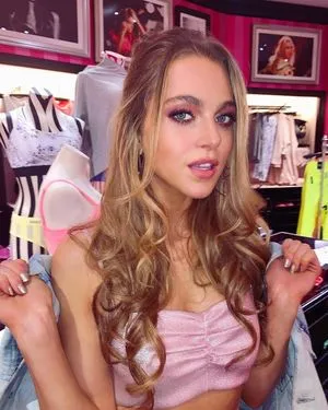 Anne Winters / anna_winters / annewinters nude photo #0017