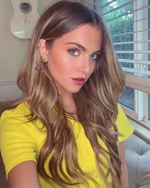 Anne Winters / anna_winters / annewinters nude photo #0025