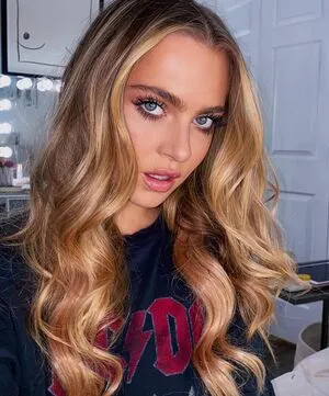 Anne Winters / anna_winters / annewinters nude photo #0134