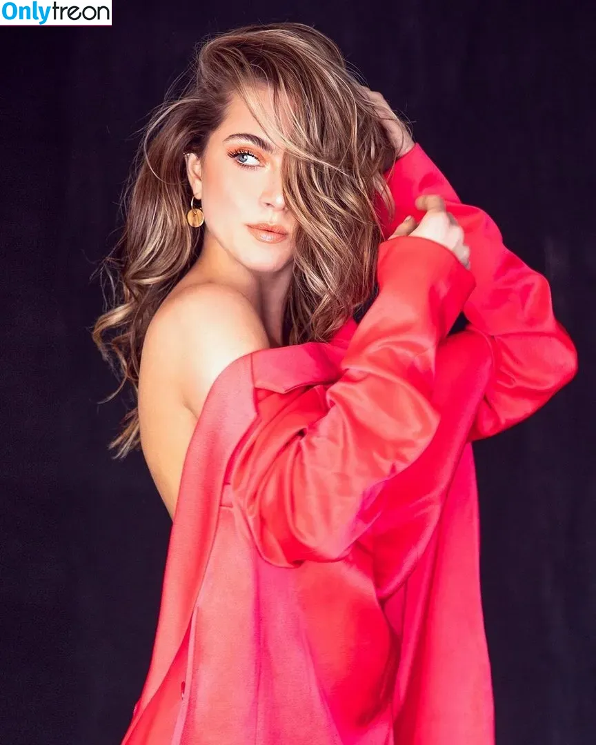 Anne Winters nude photo #0041 (anna_winters / annewinters)