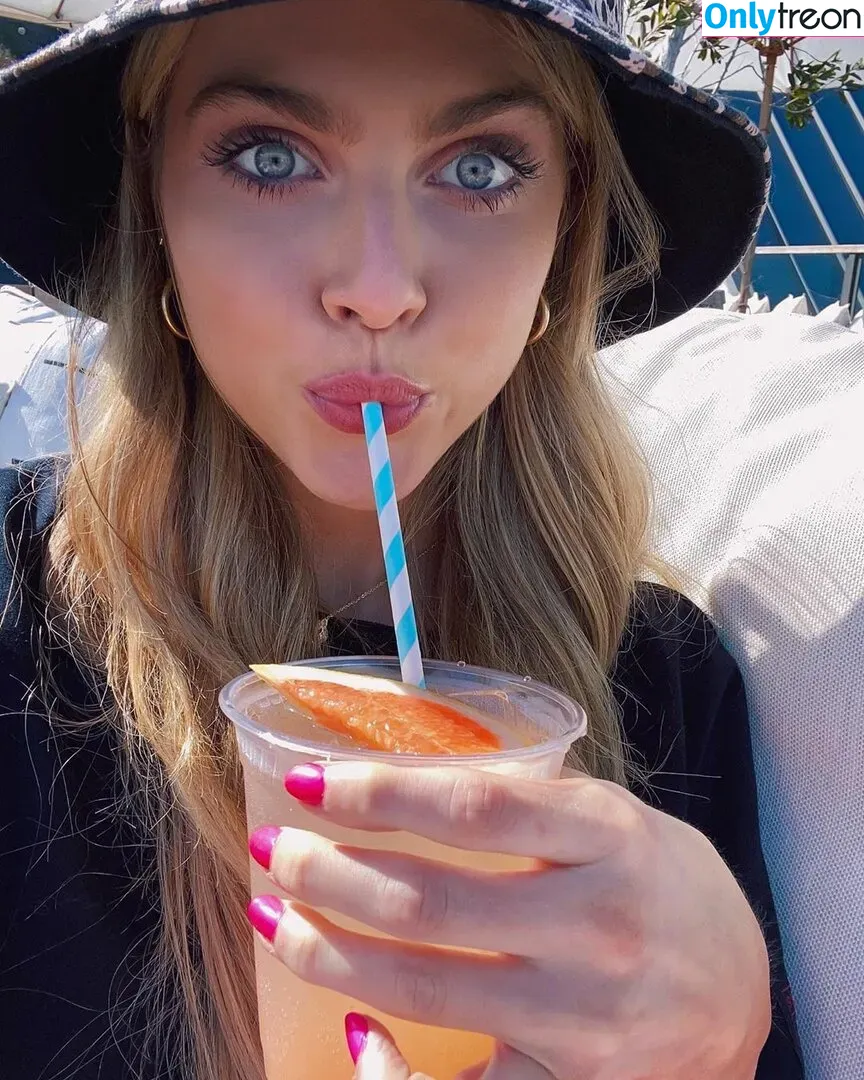 Anne Winters nude photo #0187 (anna_winters / annewinters)